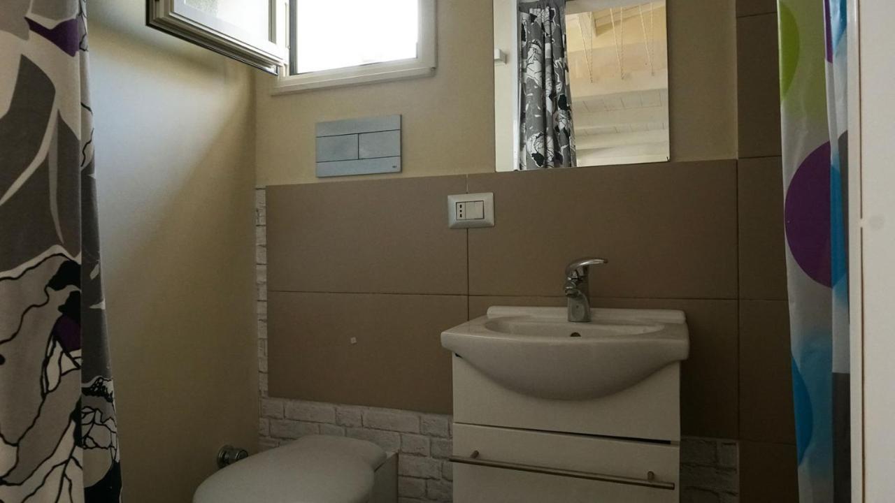 Dependance In Villa Con Piscina Syracuse Bagian luar foto