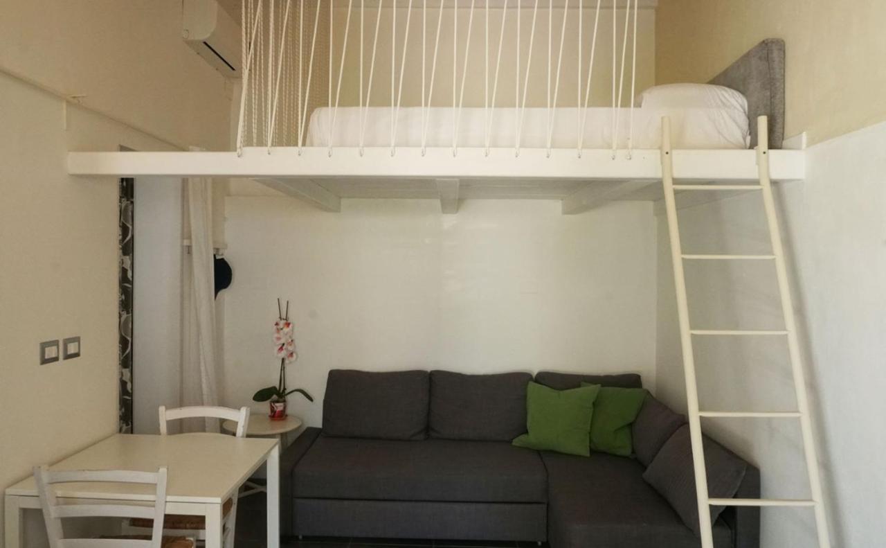 Dependance In Villa Con Piscina Syracuse Bagian luar foto
