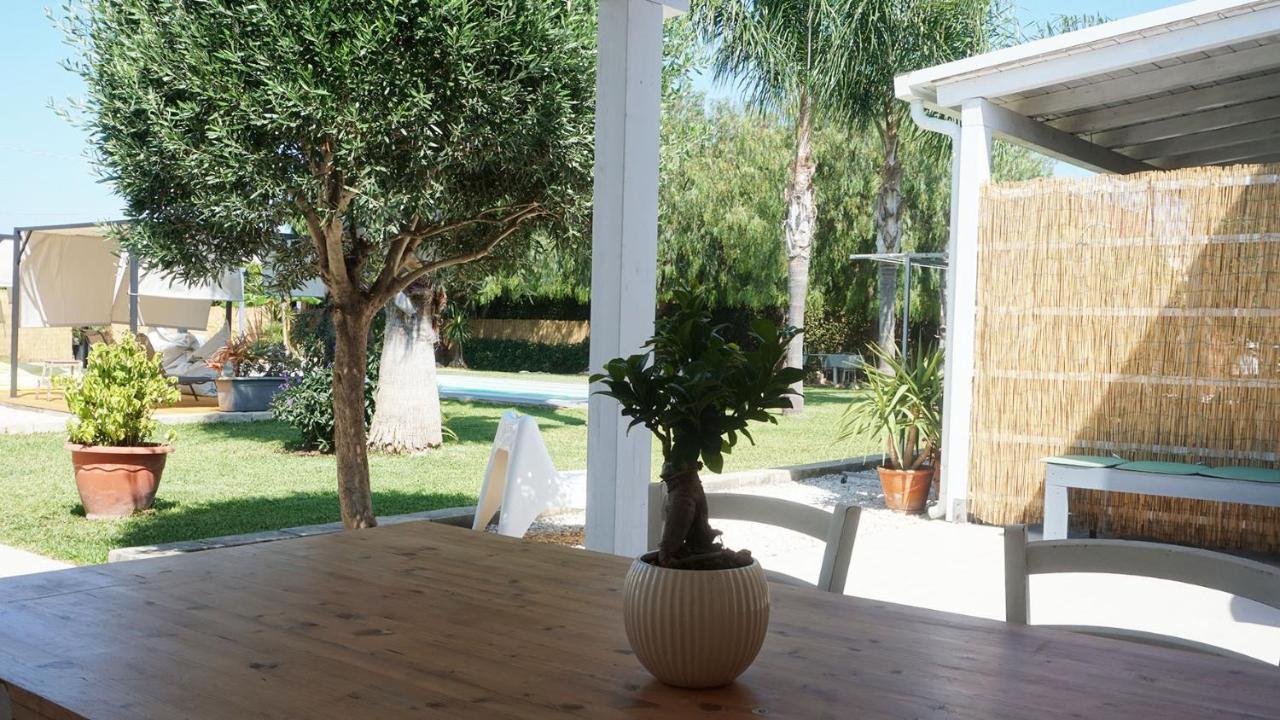 Dependance In Villa Con Piscina Syracuse Bagian luar foto