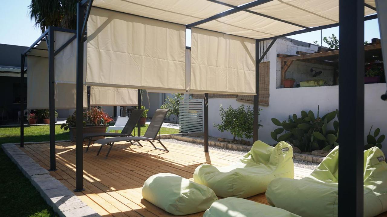 Dependance In Villa Con Piscina Syracuse Bagian luar foto